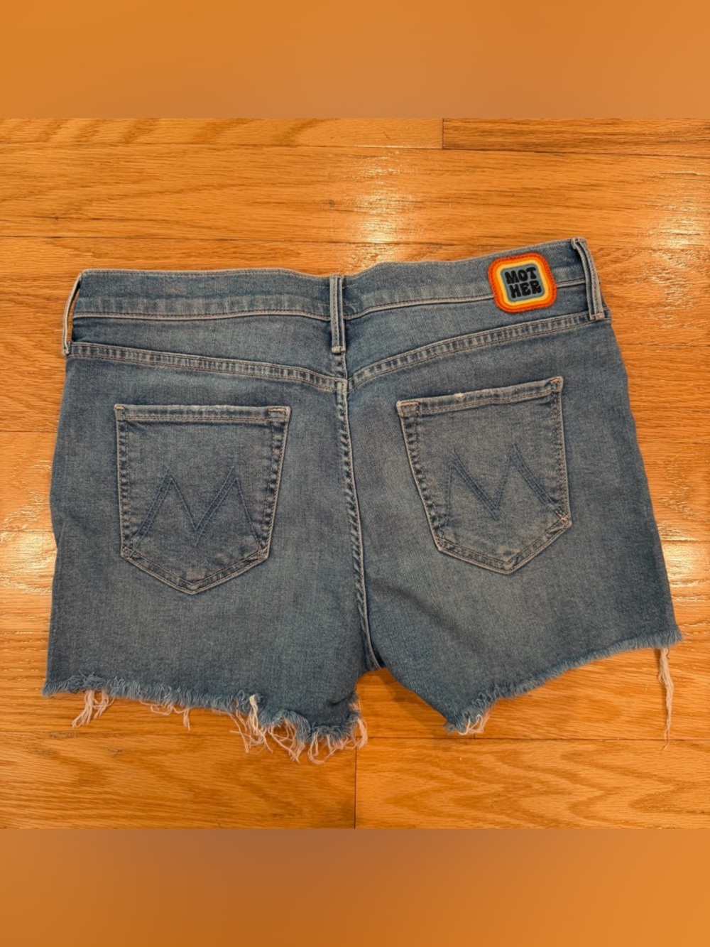MOTHER - dutchie short fray - Light Blue Denim Shorts with Patch